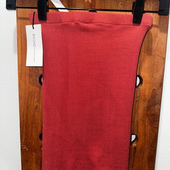 🆕 Bond-Eye Brad Top and Verve Skirt Set in Sienna - Picture 10 of 13